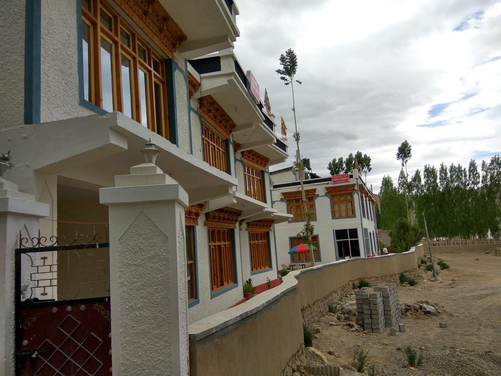 Nathula Guest House Leh Eksteriør billede